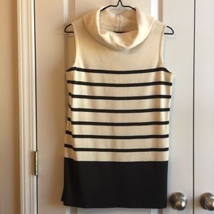 St. John Brown Sleeveless Stripe Turtle Neck